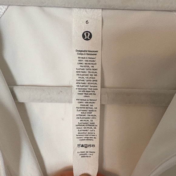 Lululemon Jacket - Picture 7 of 7